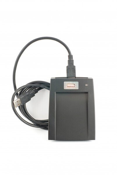 125 kHz ASK (EM) Безконтактен Четец за карти с USB интерфейс CR10E с Изходен формат 10 цифрен номер